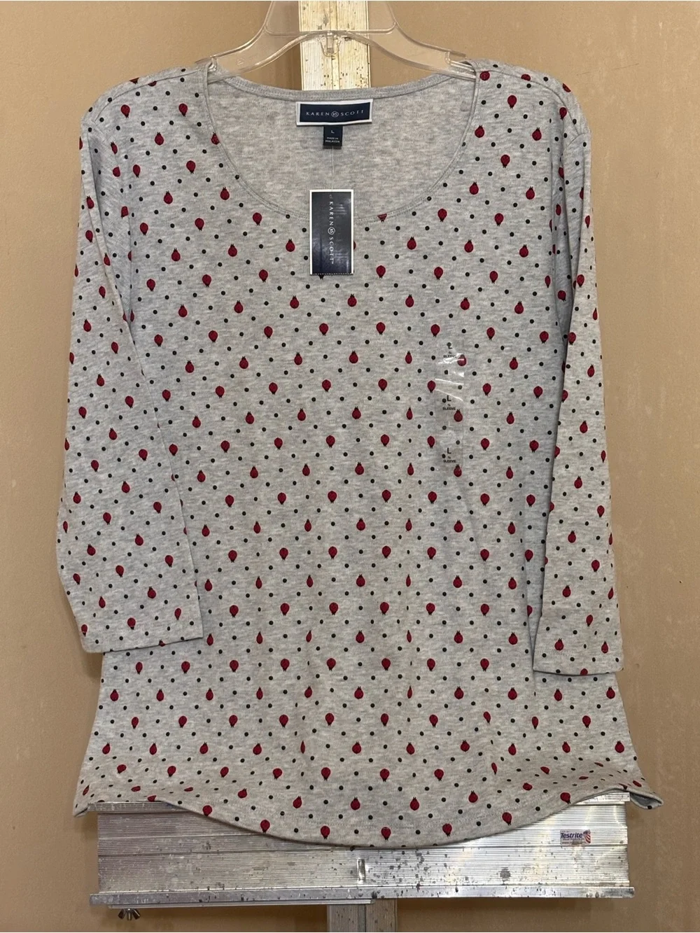 Karen Scott Gray Top with Red Ladybug and Black Dot Print Sz L NWT - Picture 1 of 7